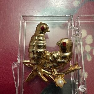 Gold tone Bird Brooch with Red Accents vintage costume